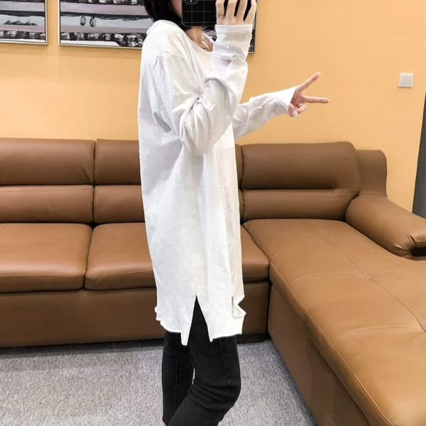 mid length slub cotton pure white long sleeved t shirt for women with raw edges and holes in autumn layered casual loose bottoming shirt