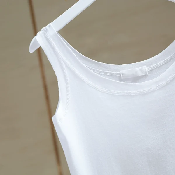 2024 spring new bottoming pure white tank top women's stretch slim sleeveless t shirt 2024 spring new bottoming pure white tank top women's stretch slim sleeveless t shirt
