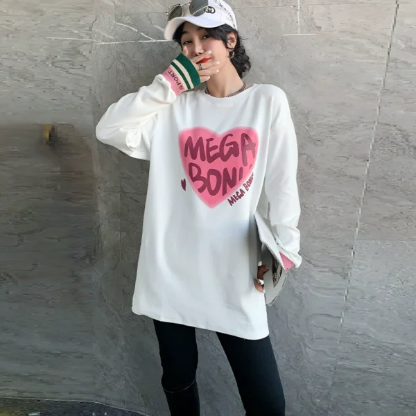 2024 spring new style korean style loose letter love round neck long sleeve t shirt for women with mid length bottoming shirt trendy