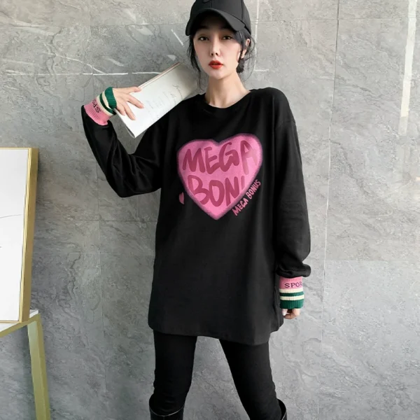 2024 spring new style korean style loose letter love round neck long sleeve t shirt for women with mid length bottoming shirt trendy