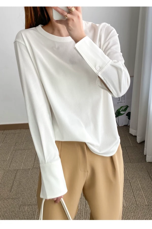 free threaded white t shirt for women, mid length patchwork shirt sleeves, autumn and winter velvet long sleeved inner layering top