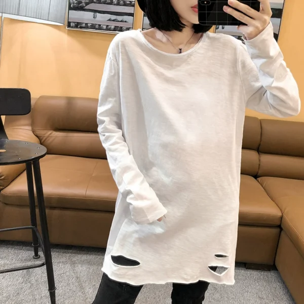 mid length slub cotton pure white long sleeved t shirt for women with raw edges and holes in autumn layered casual loose bottoming shirt