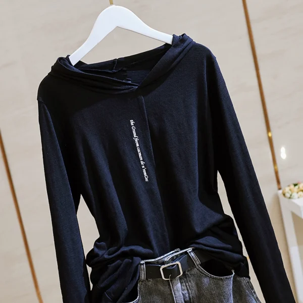 long sleeved t shirt for women, loose korean style autumn wear, new bamboo cotton bottoming shirt, versatile large size v neck hooded inner top