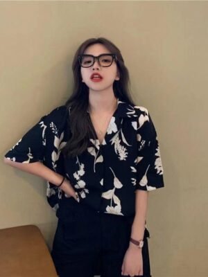 floral short sleeve blouse