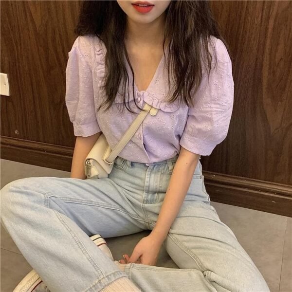 vintage style blouse with puff sleeves