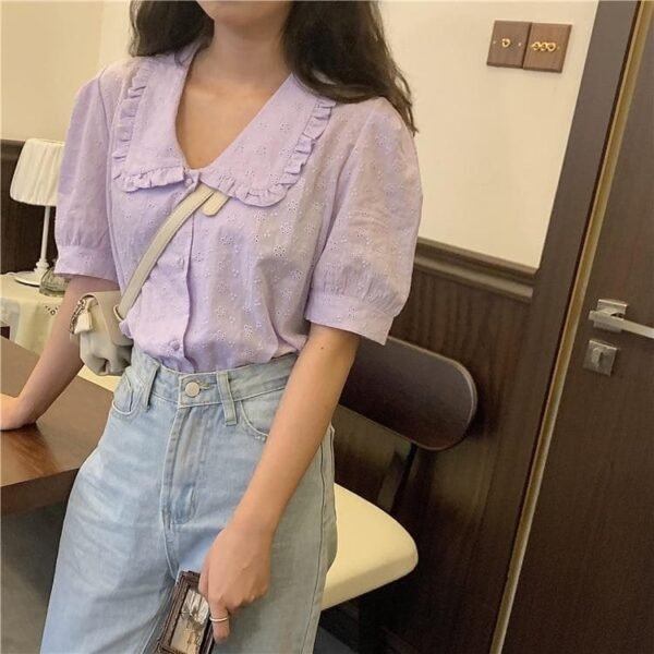 vintage style blouse with puff sleeves