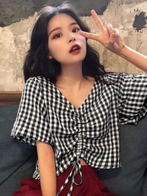 checkered blouse with v neck and adjustable length