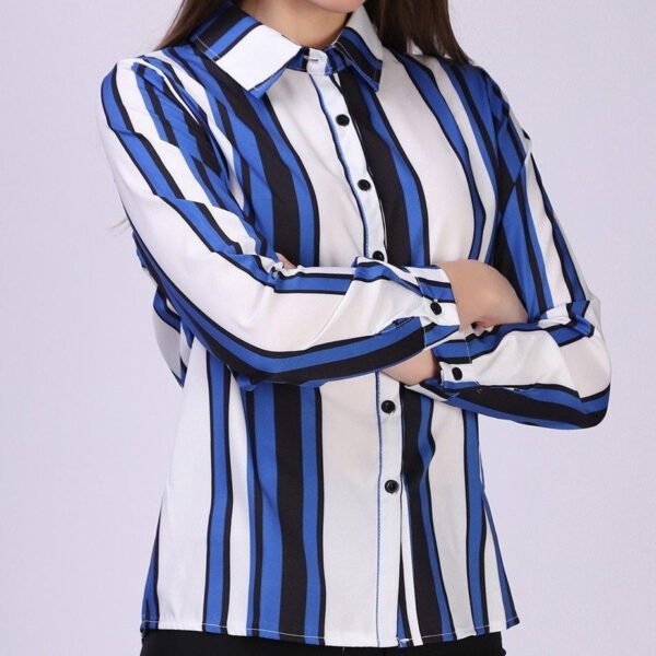 button down blouse with 3/4 sleeves