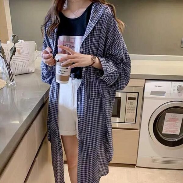 long button down blouse with plaid pattern (s 4xl!)